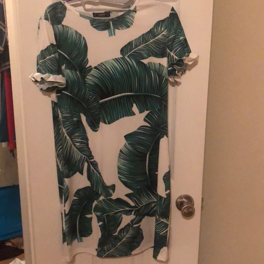 BRAND NEW DRESS